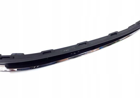 MOULURE PARACHOC G POLO8 chrome